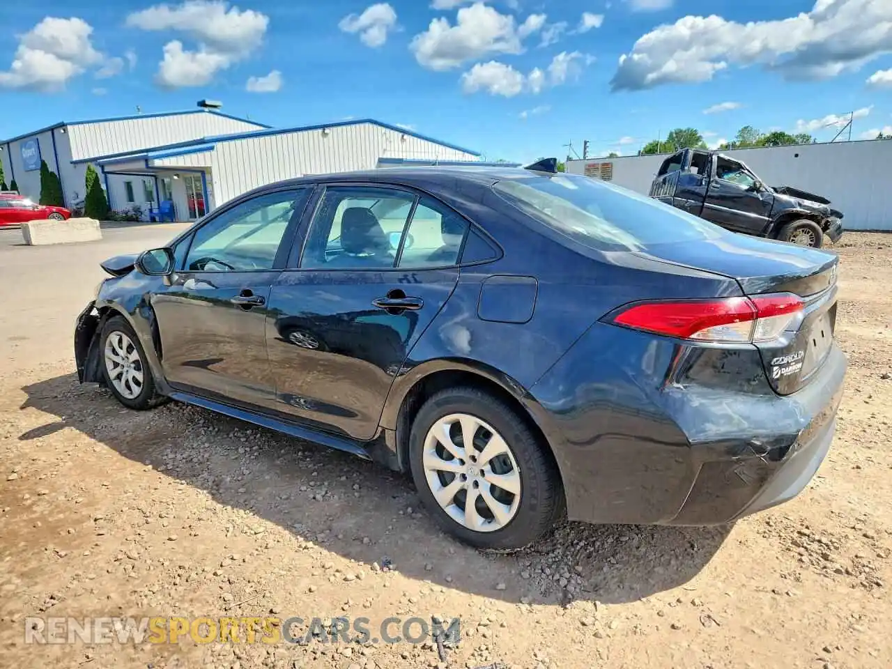 2 Photograph of a damaged car 5YFEPMAE8NP340884 TOYOTA COROLLA 2022