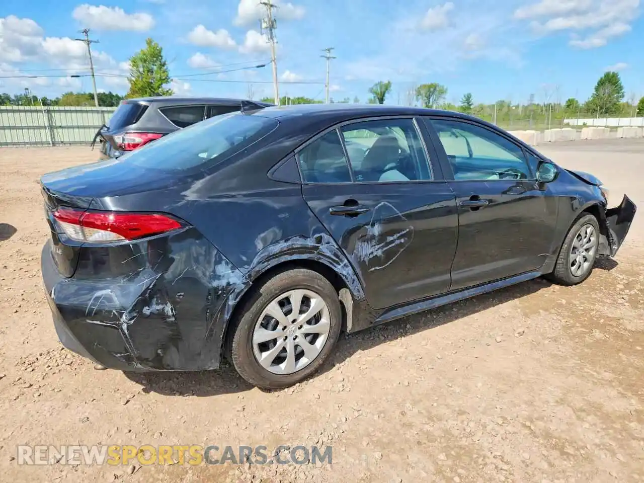3 Photograph of a damaged car 5YFEPMAE8NP340884 TOYOTA COROLLA 2022