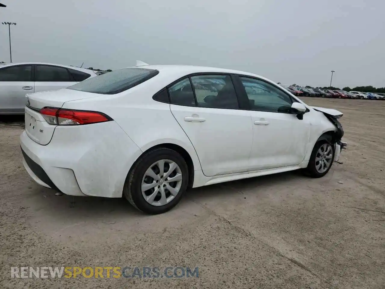 3 Photograph of a damaged car 5YFEPMAE8NP345129 TOYOTA COROLLA 2022