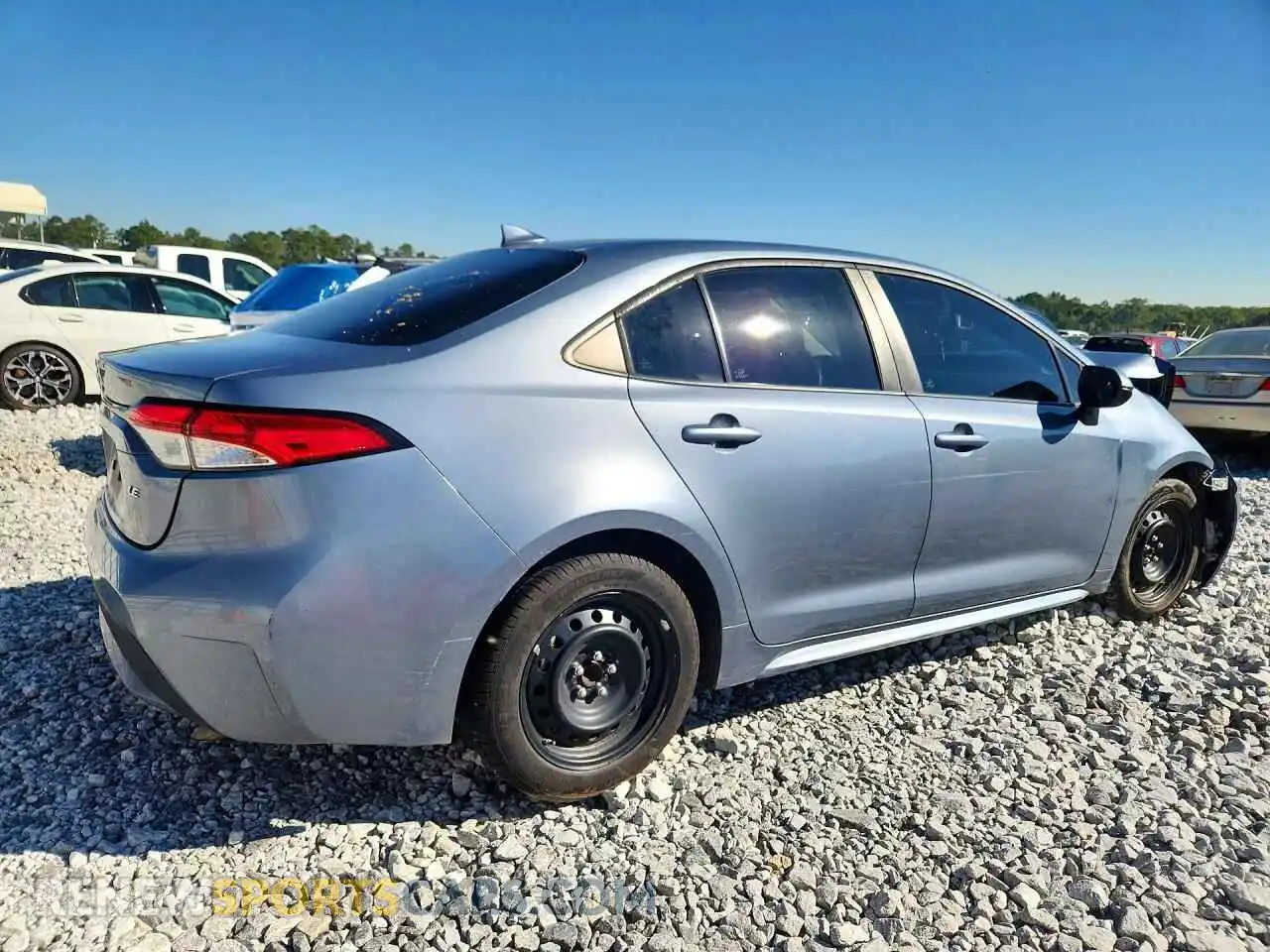 3 Photograph of a damaged car 5YFEPMAE8NP360892 TOYOTA COROLLA 2022