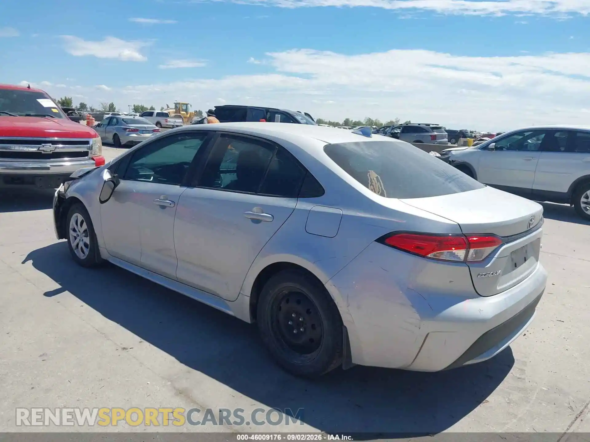 3 Photograph of a damaged car 5YFEPMAE8NP369897 TOYOTA COROLLA 2022
