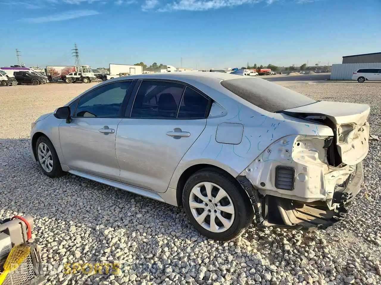 2 Photograph of a damaged car 5YFEPMAE8NP389728 TOYOTA COROLLA 2022
