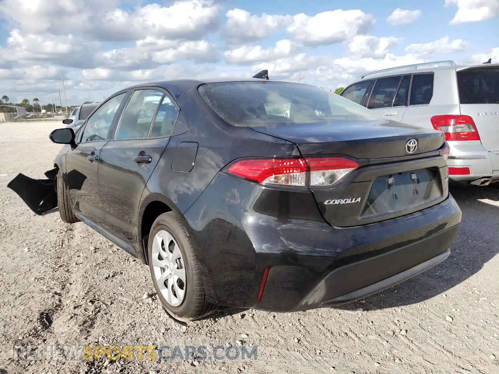 3 Photograph of a damaged car 5YFEPMAE9NP282400 TOYOTA COROLLA 2022