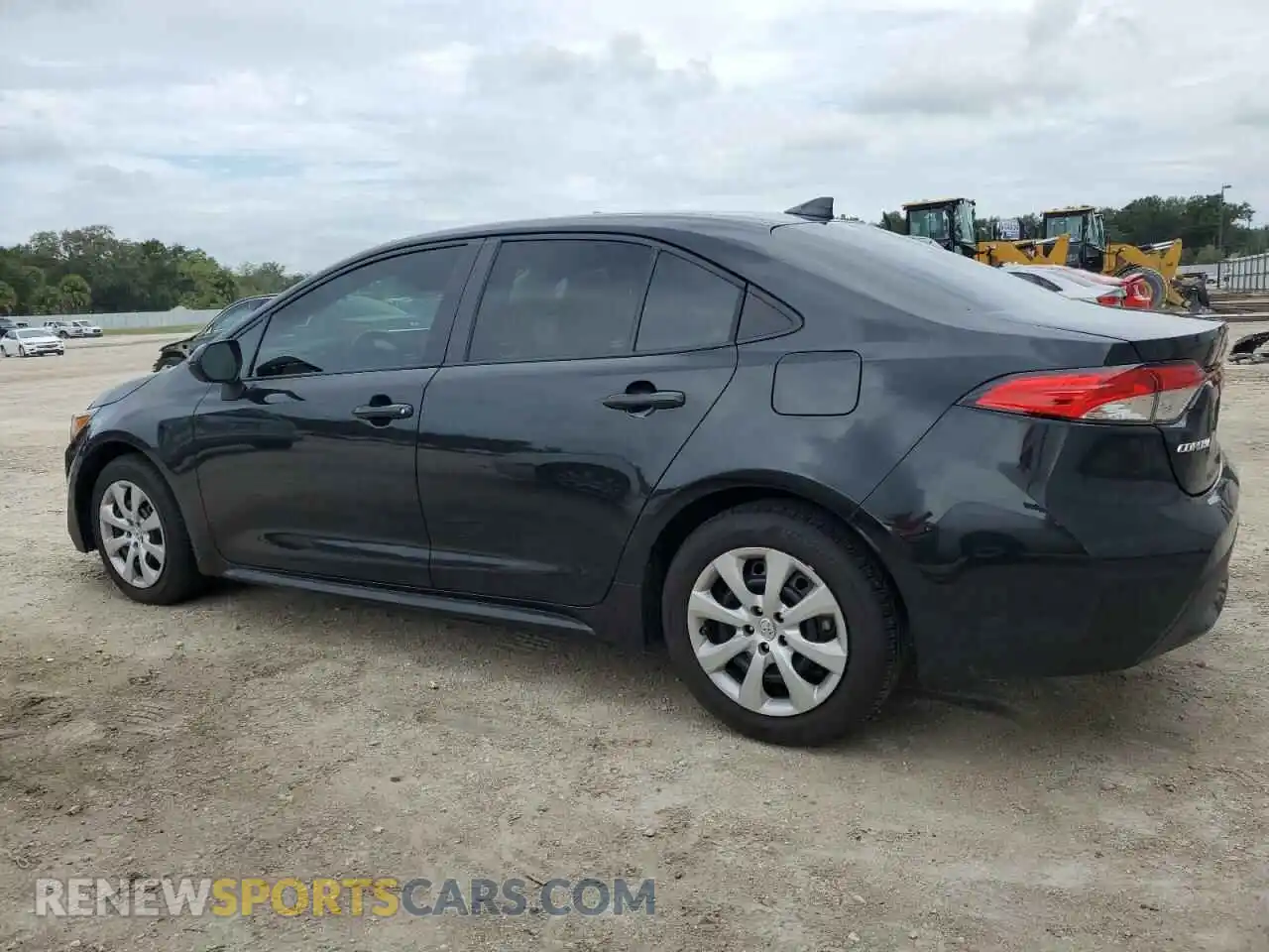 2 Photograph of a damaged car 5YFEPMAE9NP365745 TOYOTA COROLLA 2022