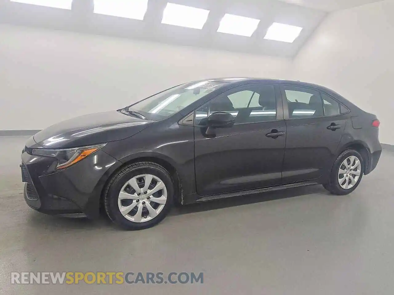 1 Photograph of a damaged car 5YFEPMAEXNP276573 TOYOTA COROLLA 2022