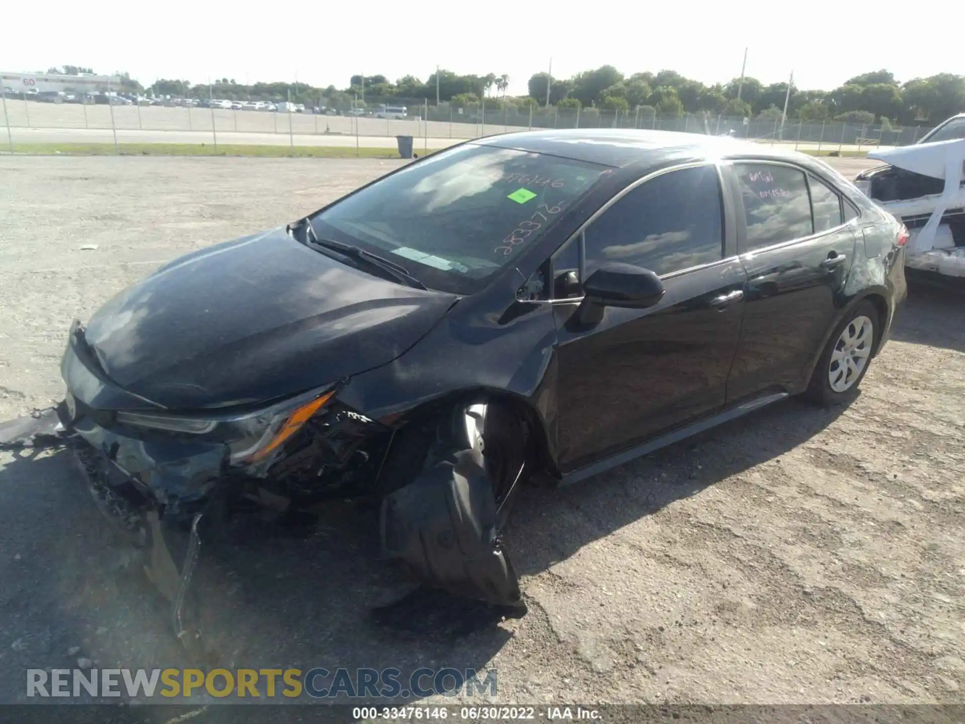 2 Photograph of a damaged car 5YFEPMAEXNP283376 TOYOTA COROLLA 2022
