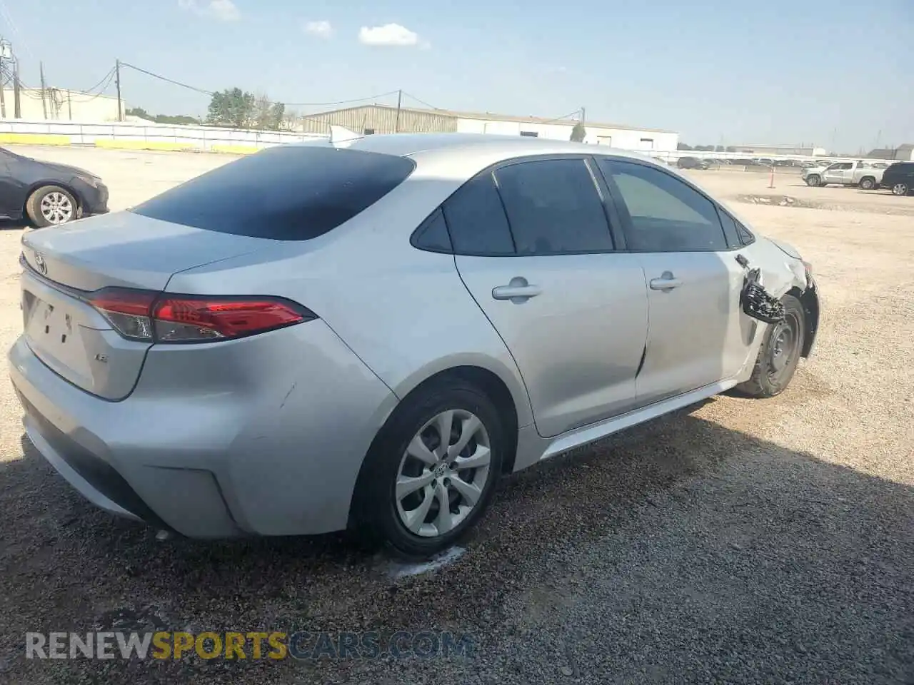 3 Photograph of a damaged car 5YFEPMAEXNP283653 TOYOTA COROLLA 2022