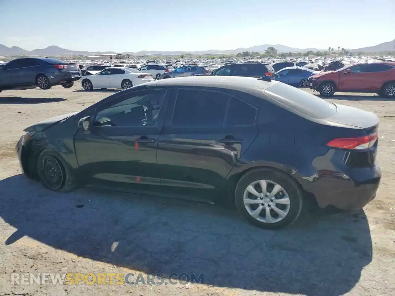 2 Photograph of a damaged car 5YFEPMAEXNP286861 TOYOTA COROLLA 2022