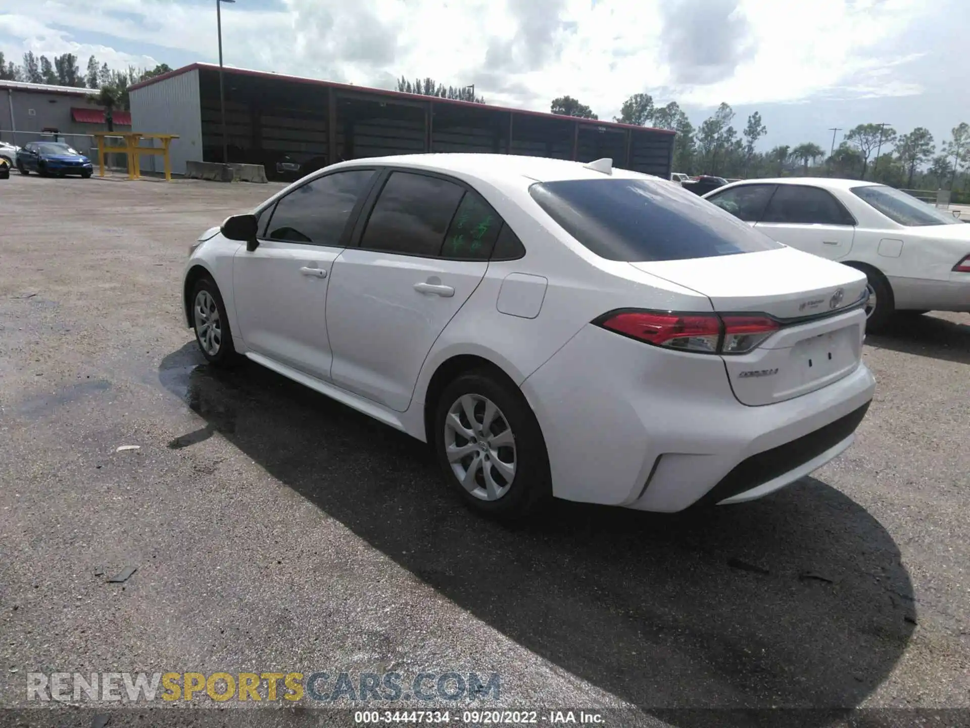 3 Photograph of a damaged car 5YFEPMAEXNP288951 TOYOTA COROLLA 2022