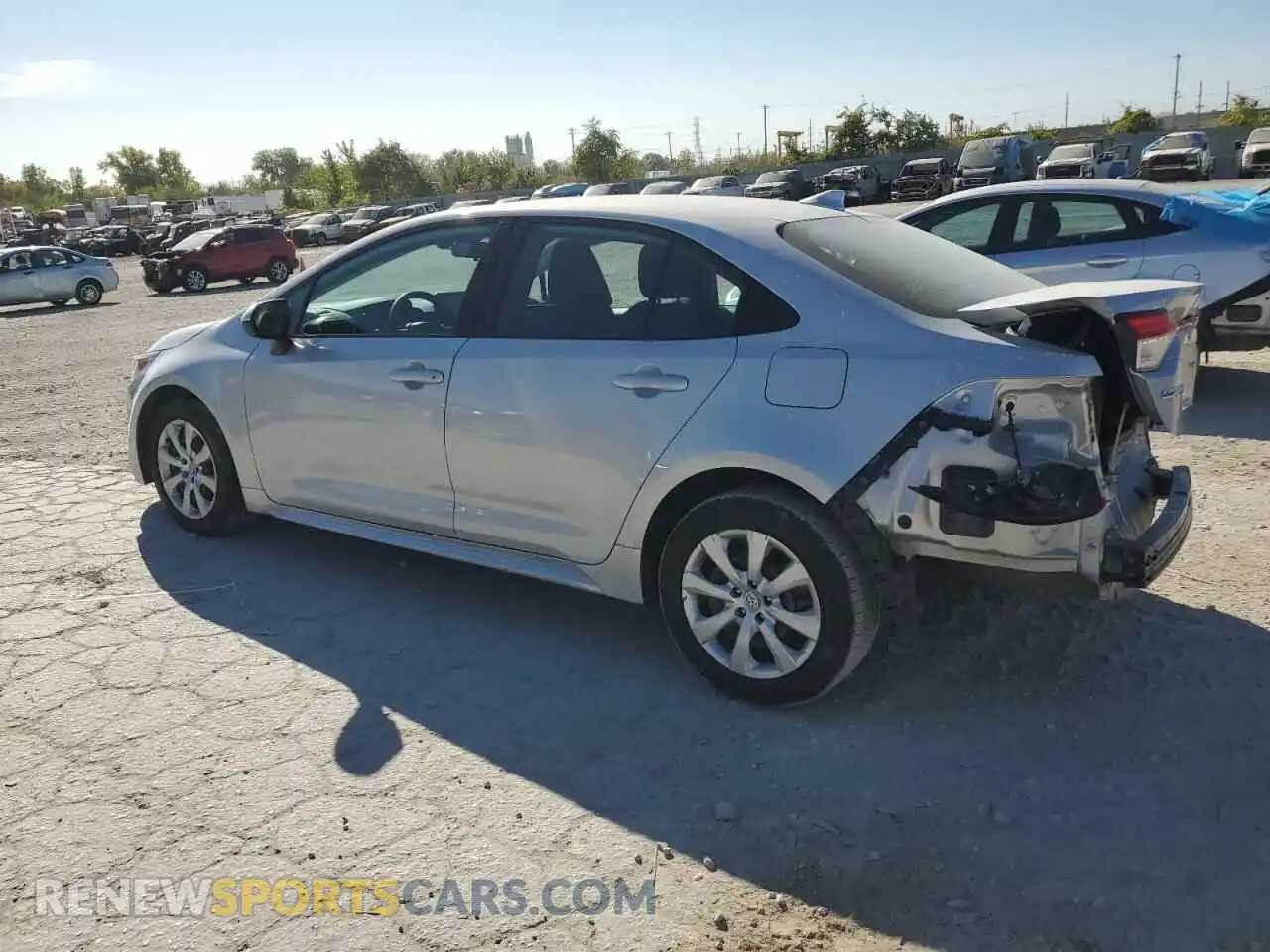 2 Photograph of a damaged car 5YFEPMAEXNP289792 TOYOTA COROLLA 2022