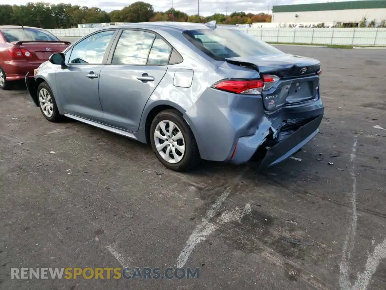 3 Photograph of a damaged car 5YFEPMAEXNP295267 TOYOTA COROLLA 2022