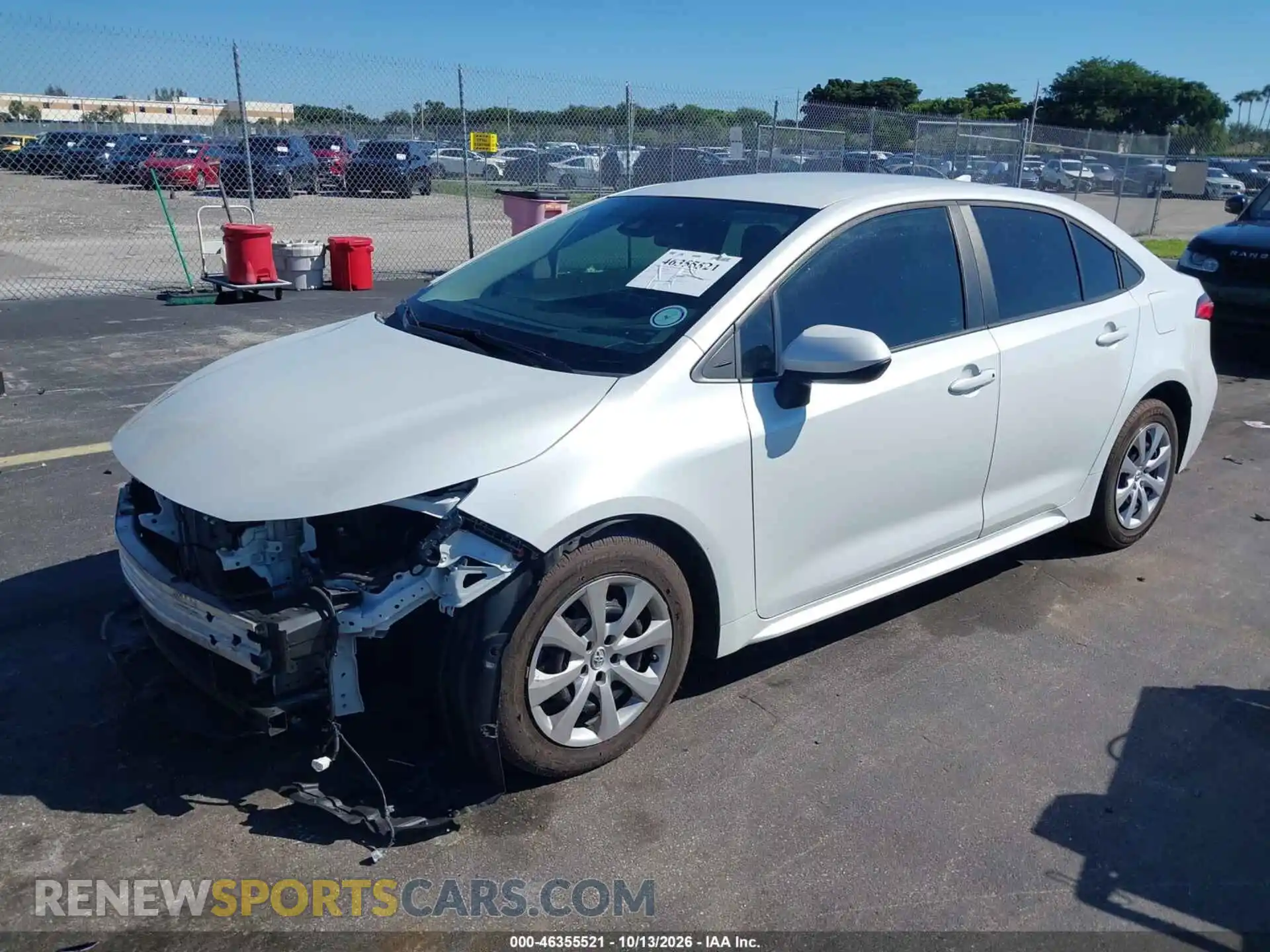 2 fotografías del automóvil dañado 5YFEPMAEXNP297987 TOYOTA COROLLA 2022