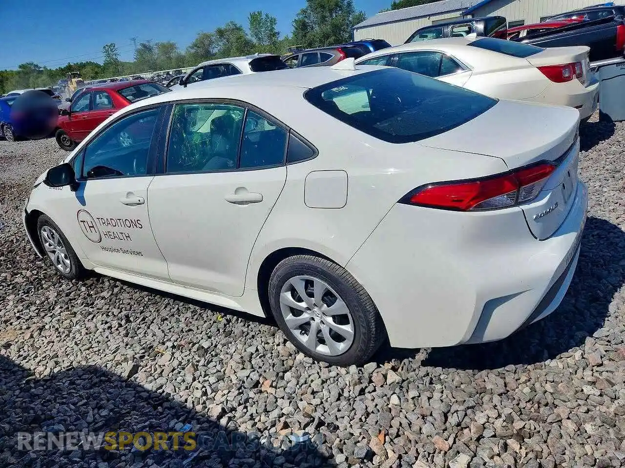 2 fotografías del automóvil dañado 5YFEPMAEXNP305487 TOYOTA COROLLA 2022