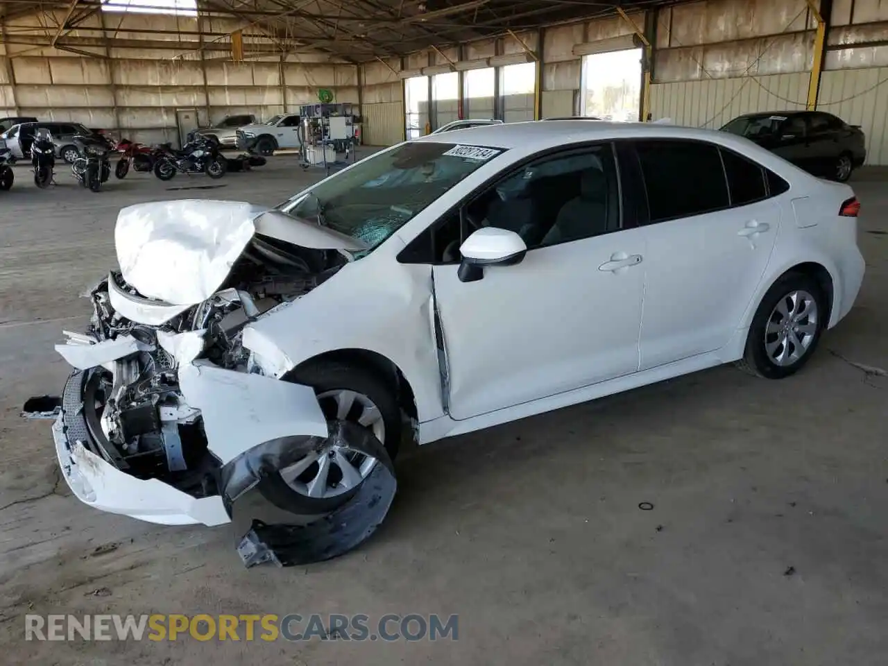 1 Photograph of a damaged car 5YFEPMAEXNP308003 TOYOTA COROLLA 2022
