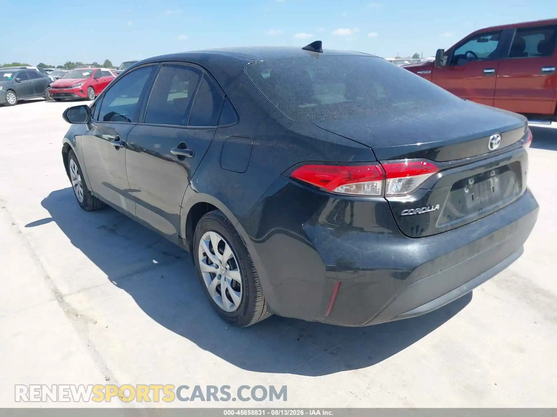 3 Photograph of a damaged car 5YFEPMAEXNP324265 TOYOTA COROLLA 2022