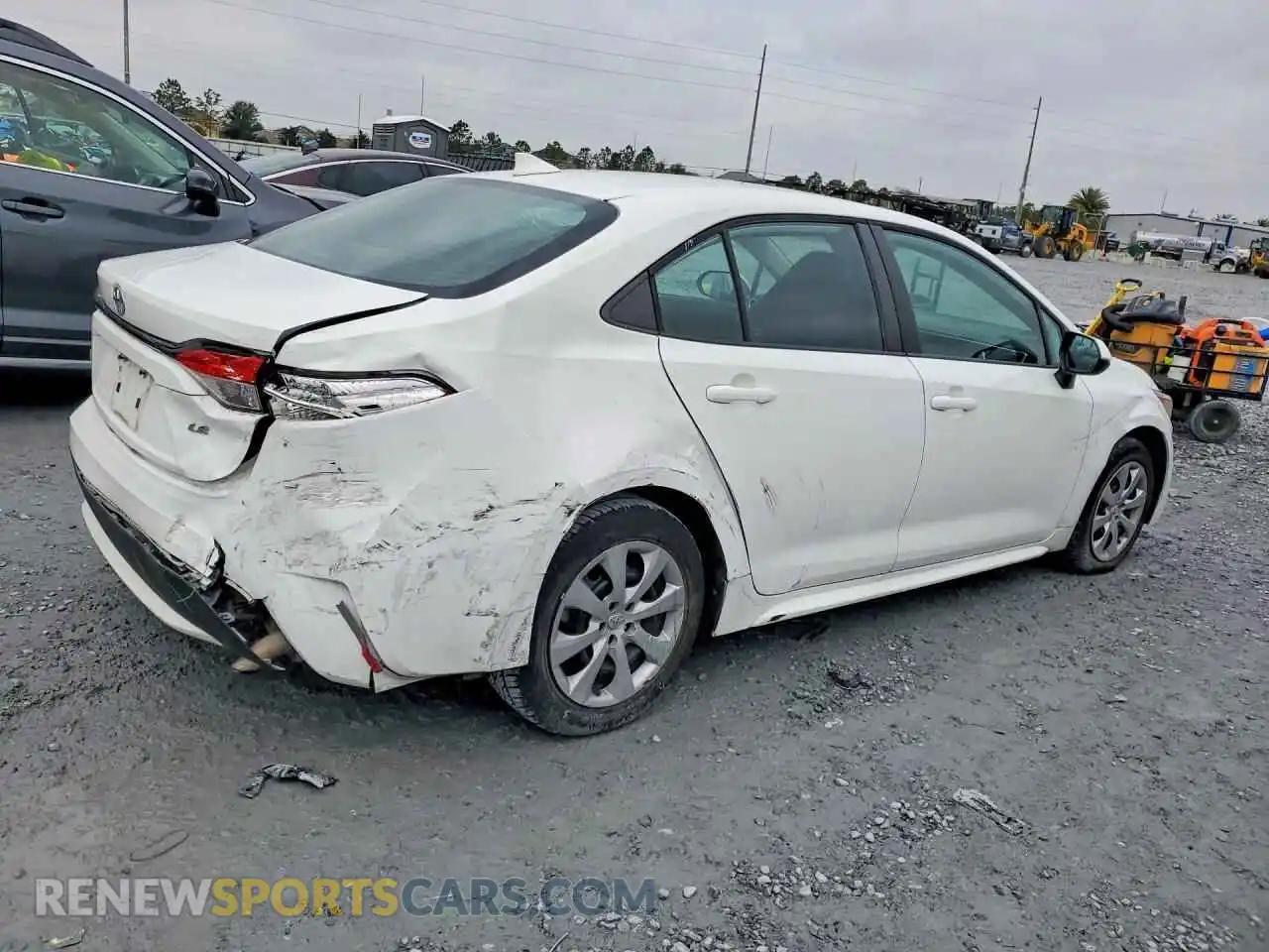 3 Photograph of a damaged car 5YFEPMAEXNP340031 TOYOTA COROLLA 2022