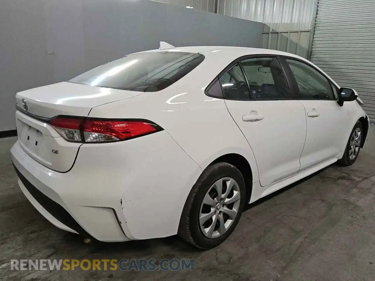 3 Photograph of a damaged car 5YFEPMAEXNP342376 TOYOTA COROLLA 2022