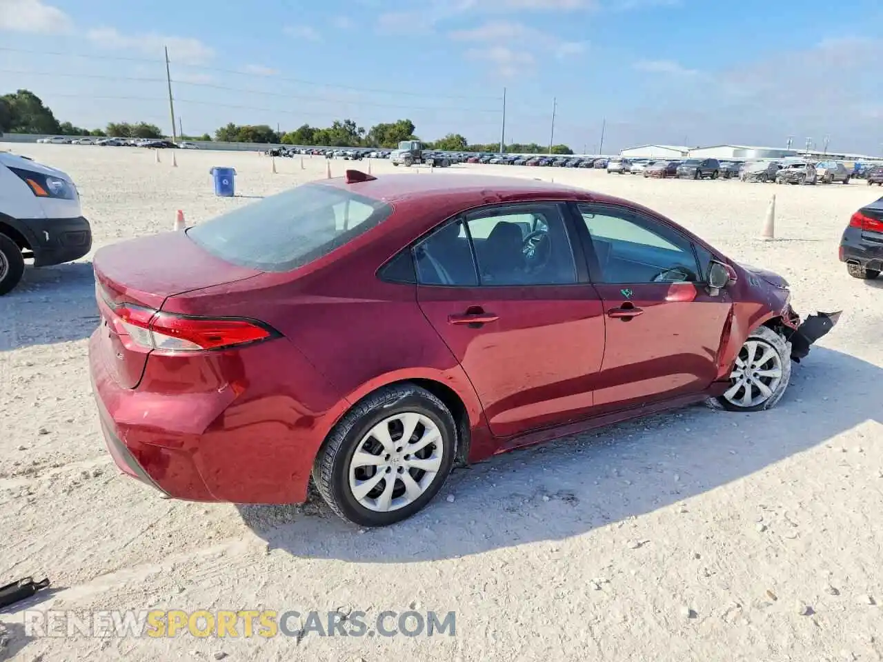 3 Photograph of a damaged car 5YFEPMAEXNP355080 TOYOTA COROLLA 2022