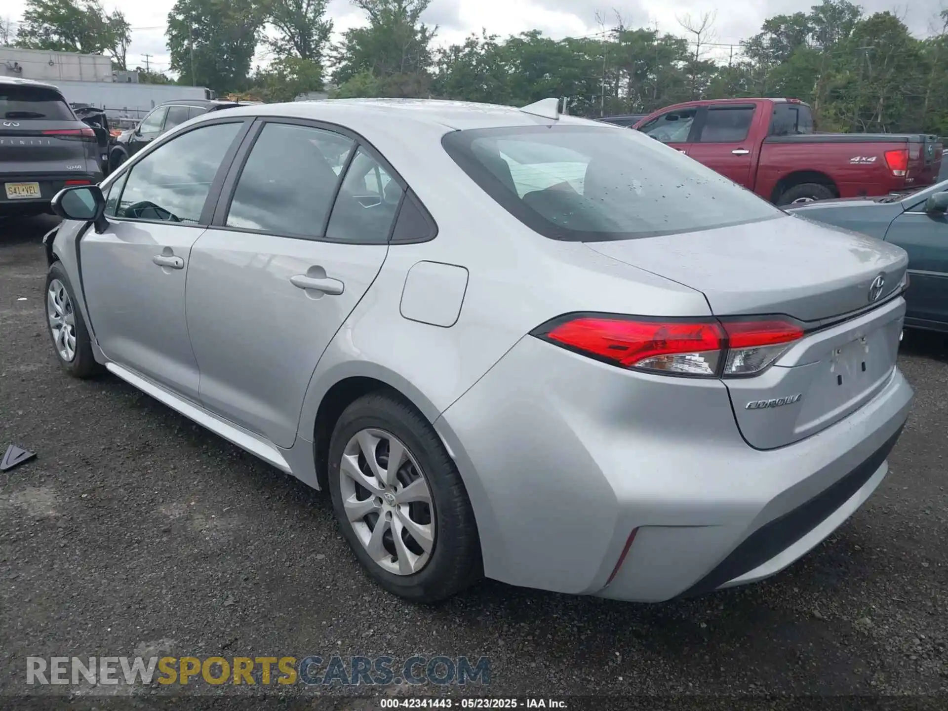 3 Photograph of a damaged car 5YFEPMAEXNP356889 TOYOTA COROLLA 2022