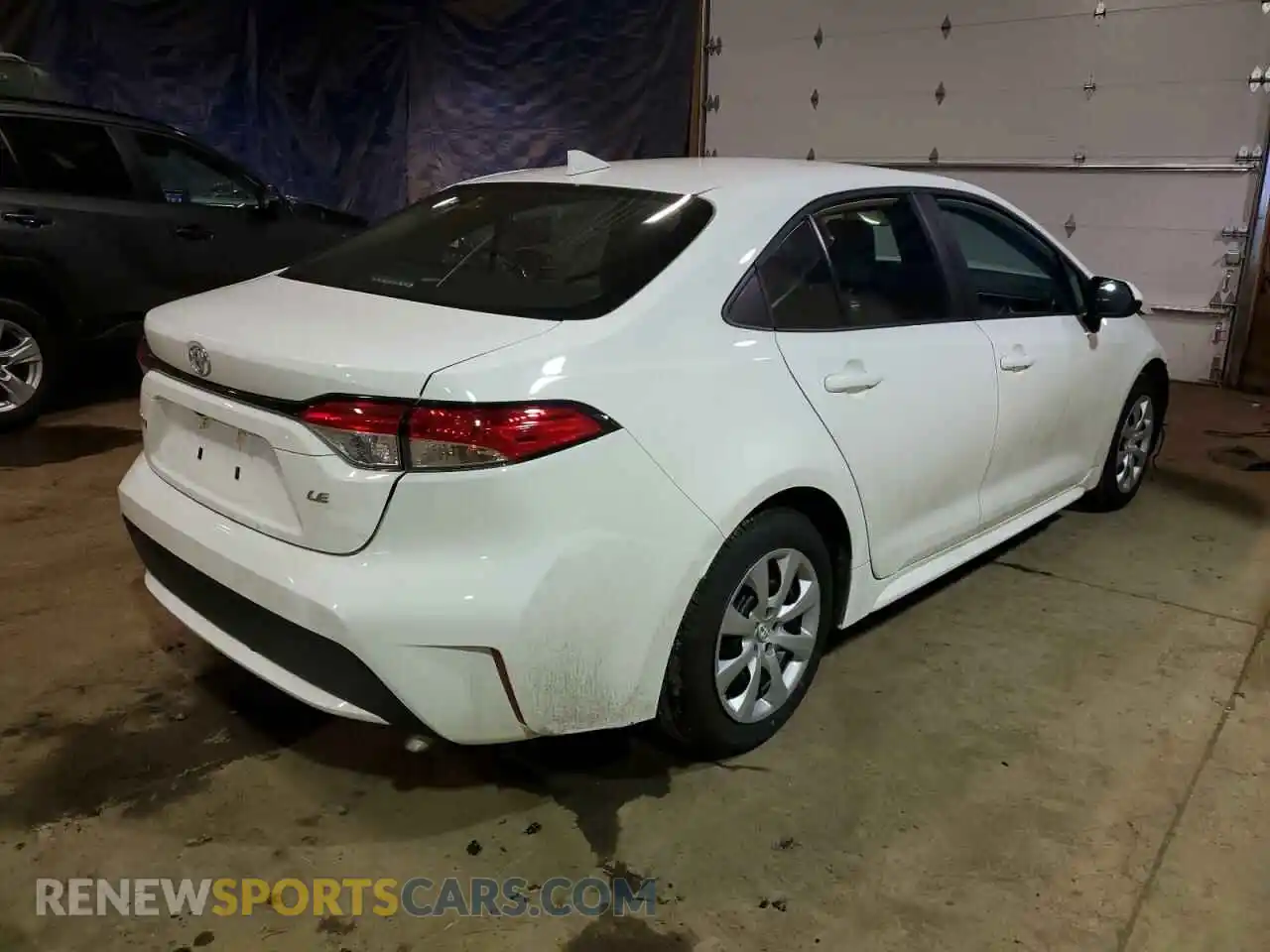 3 Photograph of a damaged car 5YFEPMAEXNP357654 TOYOTA COROLLA 2022