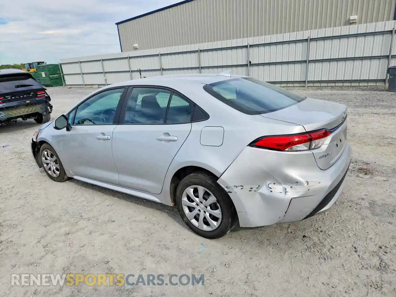 2 fotografías del automóvil dañado 5YFEPMAEXNP359467 TOYOTA COROLLA 2022