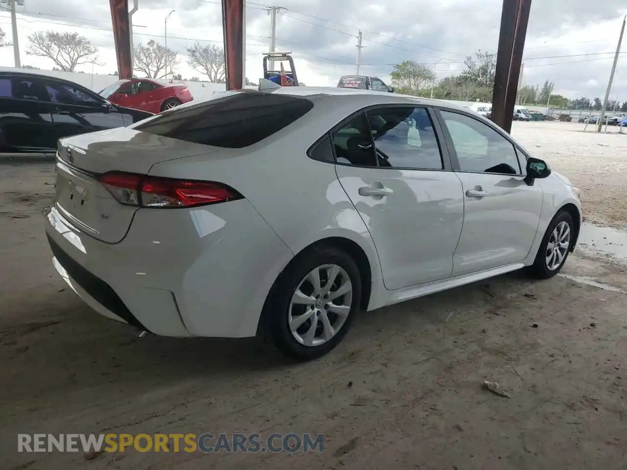 3 Photograph of a damaged car 5YFEPMAEXNP372266 TOYOTA COROLLA 2022