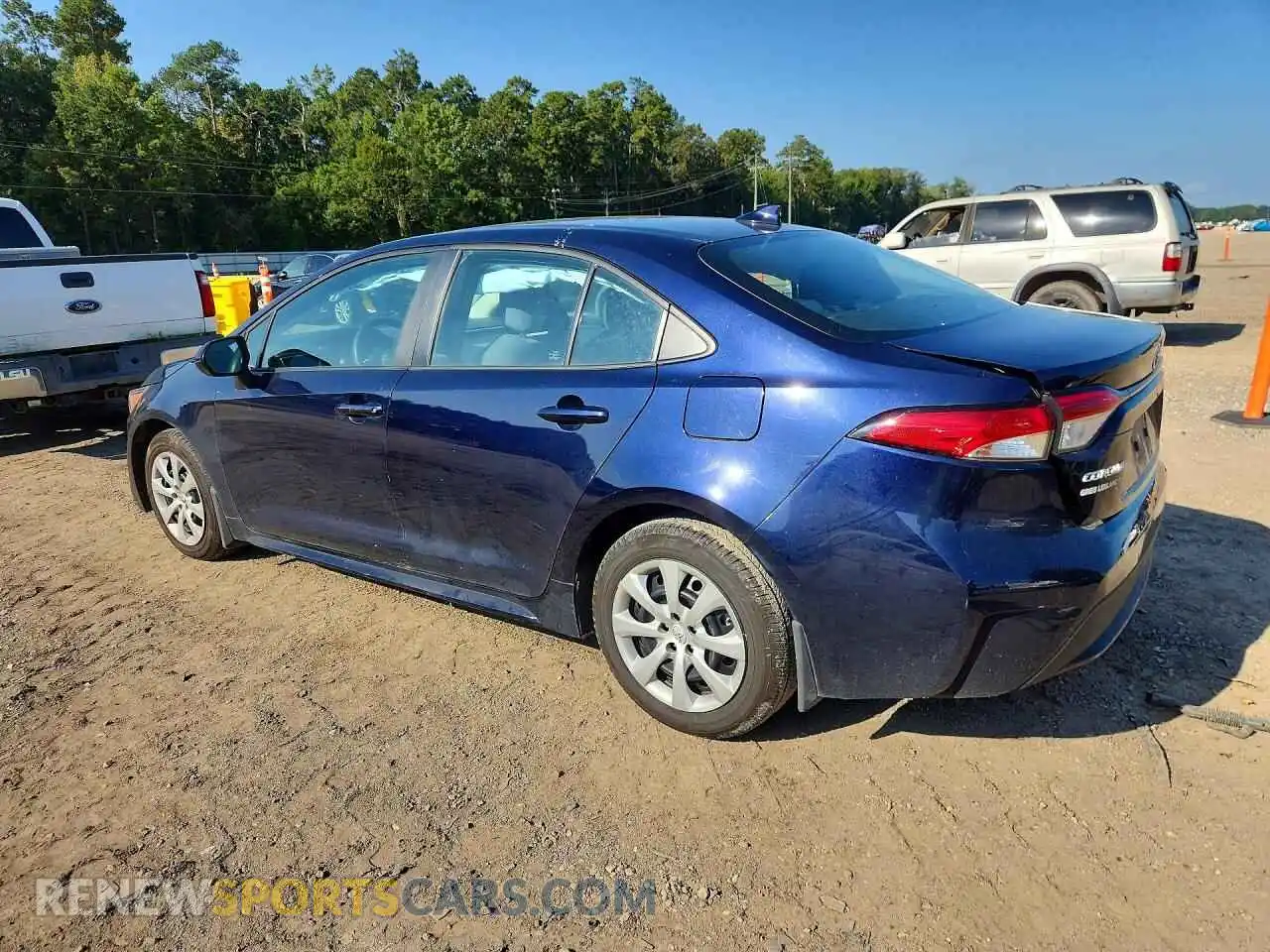 2 Photograph of a damaged car 5YFEPMAEXNP374650 TOYOTA COROLLA 2022