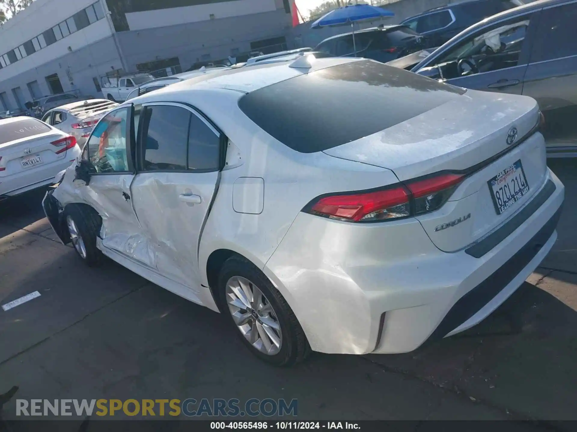3 Photograph of a damaged car 5YFFPMAE8NP290010 TOYOTA COROLLA 2022
