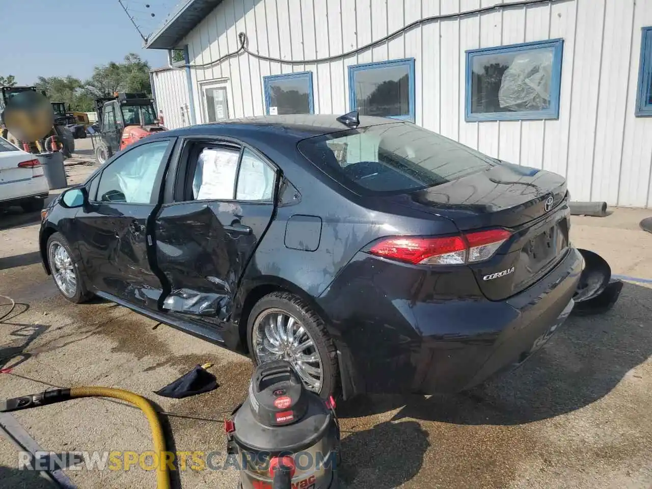 2 Photograph of a damaged car 5YFHPMAE5NP321674 TOYOTA COROLLA 2022