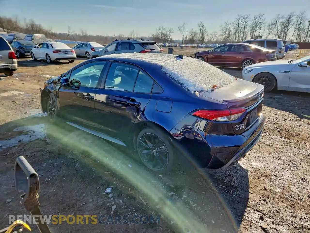2 fotografías del automóvil dañado 5YFP4MCE5NP131097 TOYOTA COROLLA 2022