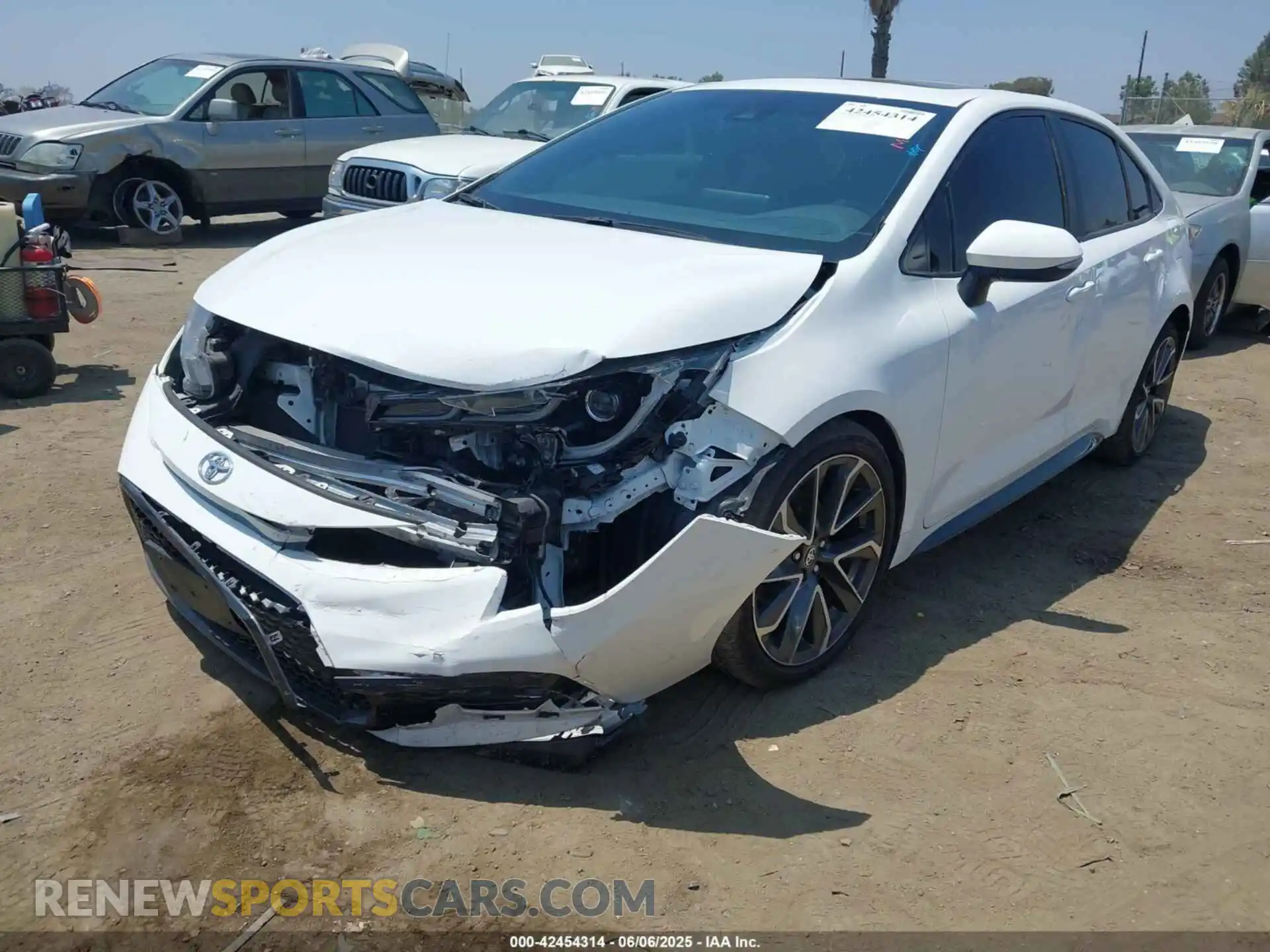 2 Photograph of a damaged car 5YFP4MCEXNP109869 TOYOTA COROLLA 2022