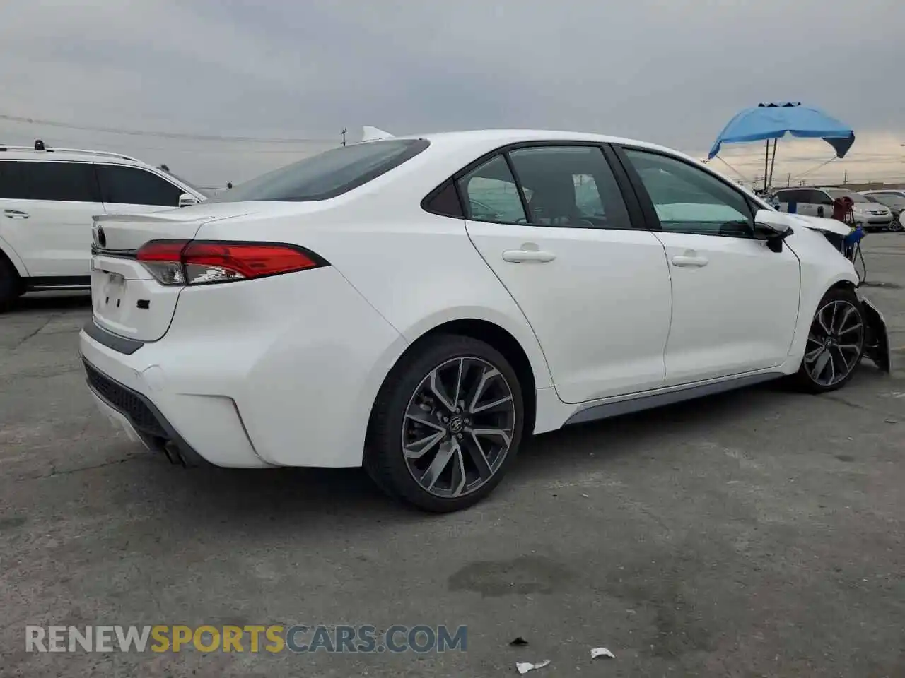 3 fotografías del automóvil dañado 5YFS4MCE0NP109230 TOYOTA COROLLA 2022