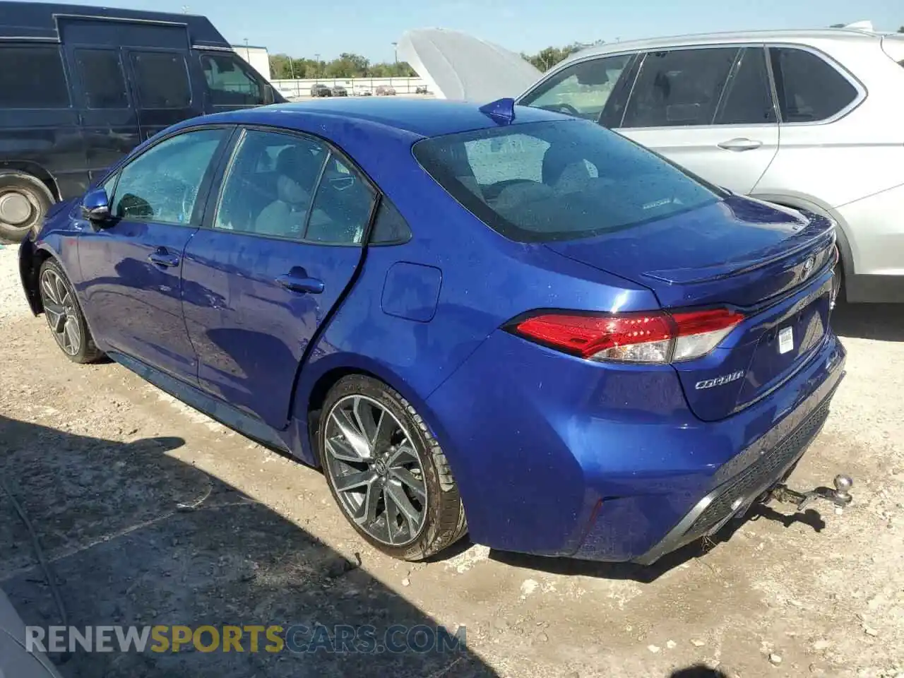 2 Photograph of a damaged car 5YFS4MCE0NP118624 TOYOTA COROLLA 2022