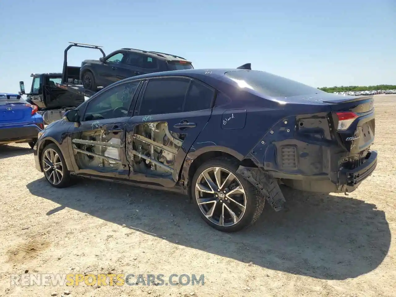 2 Photograph of a damaged car 5YFS4MCE0NP124391 TOYOTA COROLLA 2022