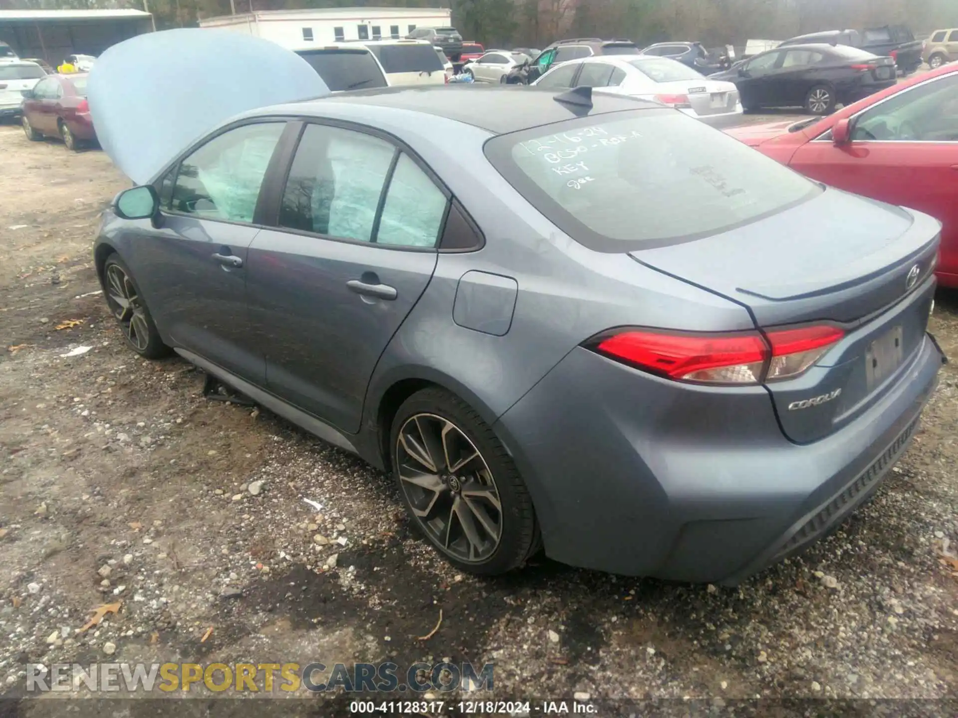 3 Photograph of a damaged car 5YFS4MCE0NP129039 TOYOTA COROLLA 2022