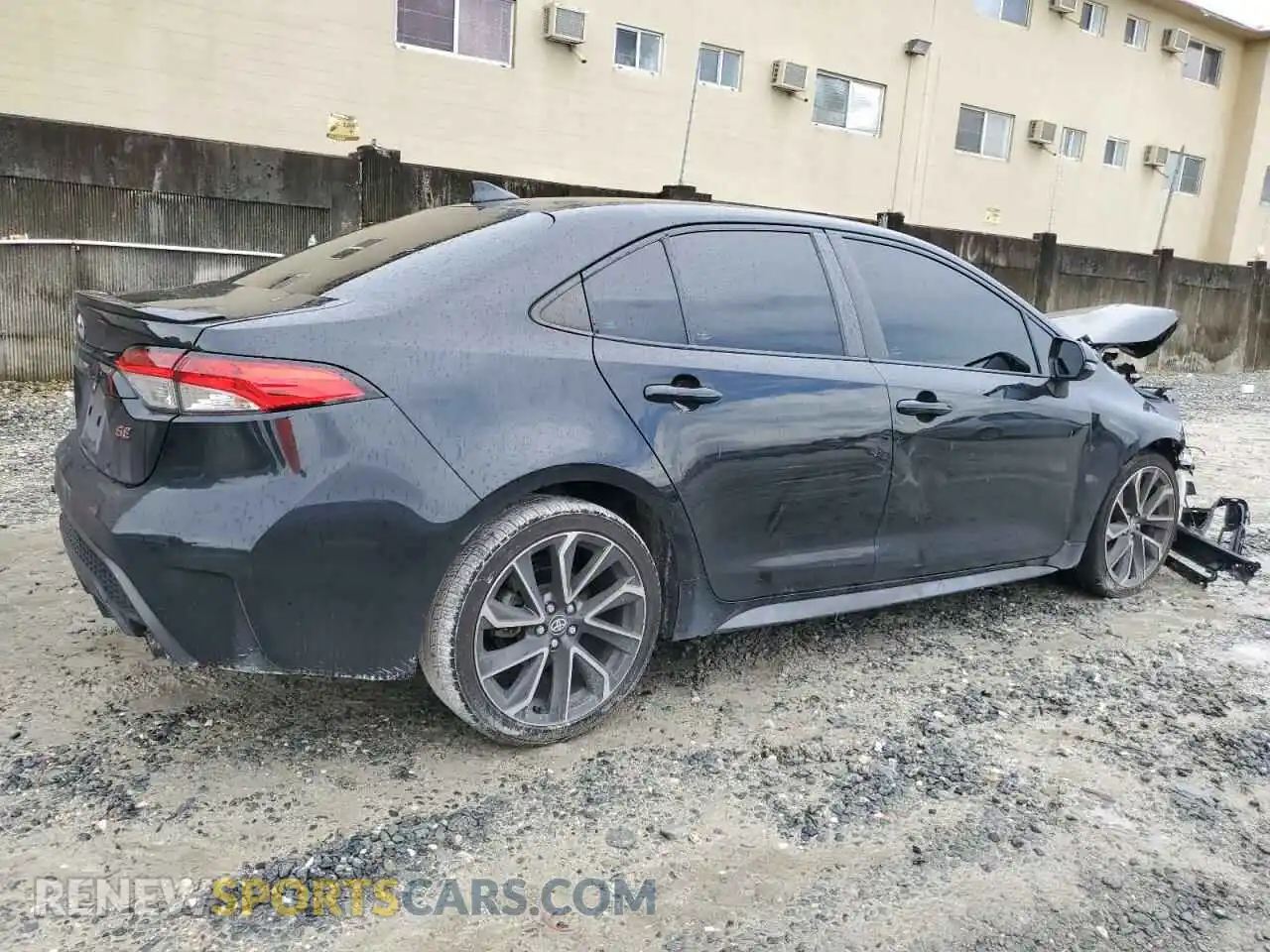 3 Photograph of a damaged car 5YFS4MCE1NP100438 TOYOTA COROLLA 2022