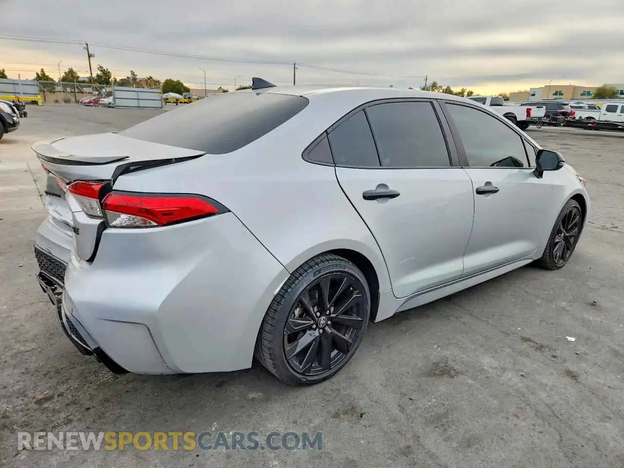 3 Photograph of a damaged car 5YFS4MCE1NP112153 TOYOTA COROLLA 2022