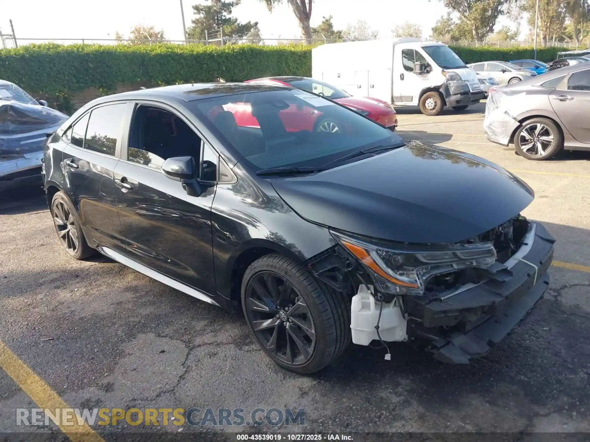 1 Photograph of a damaged car 5YFS4MCE1NP113948 TOYOTA COROLLA 2022