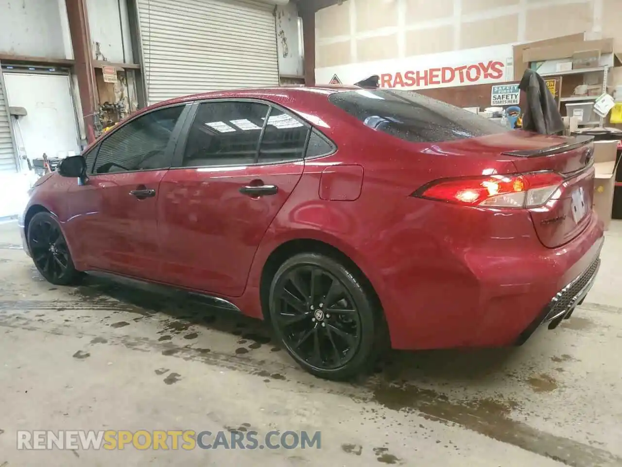 2 Photograph of a damaged car 5YFS4MCE1NP123279 TOYOTA COROLLA 2022