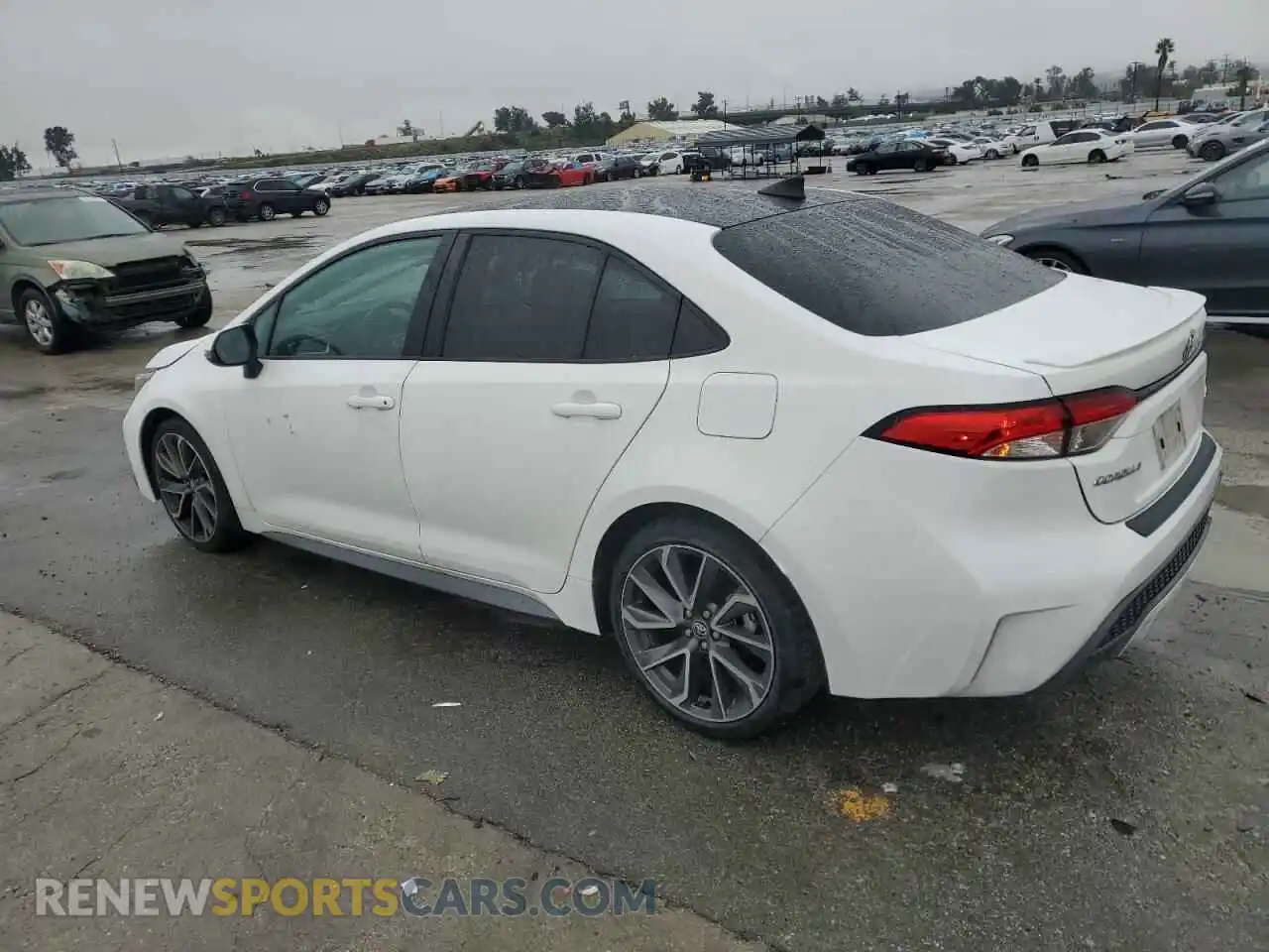 2 Photograph of a damaged car 5YFS4MCE3NP102093 TOYOTA COROLLA 2022