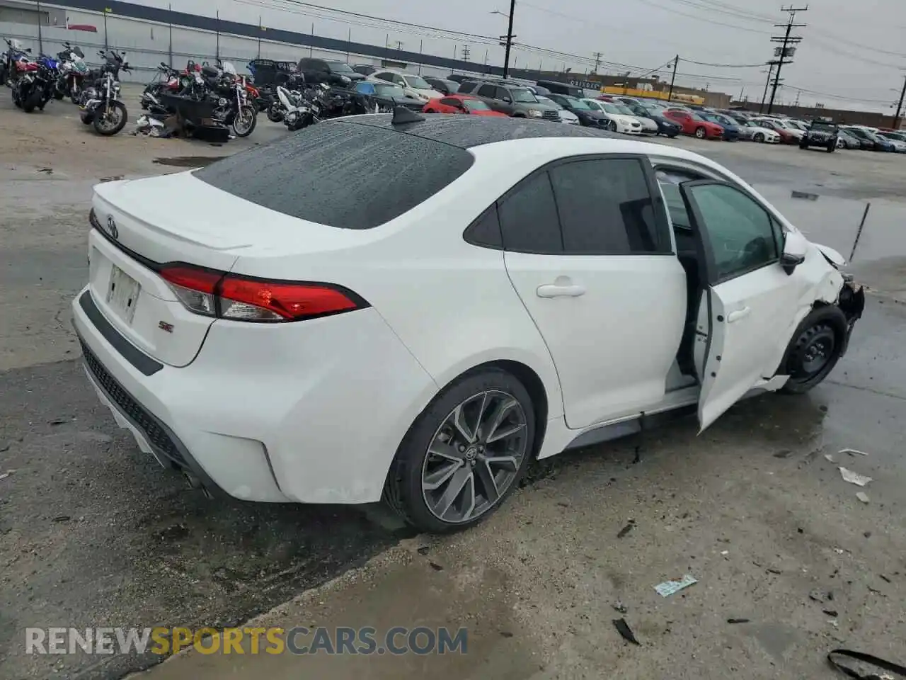 3 Photograph of a damaged car 5YFS4MCE3NP102093 TOYOTA COROLLA 2022