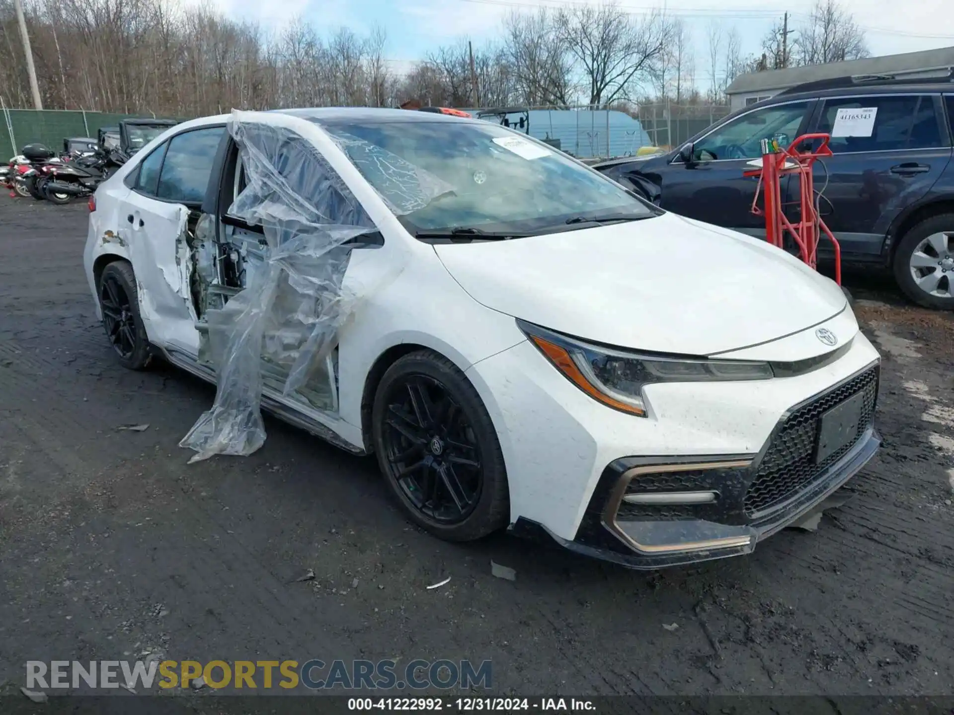 1 Photograph of a damaged car 5YFS4MCE3NP123204 TOYOTA COROLLA 2022