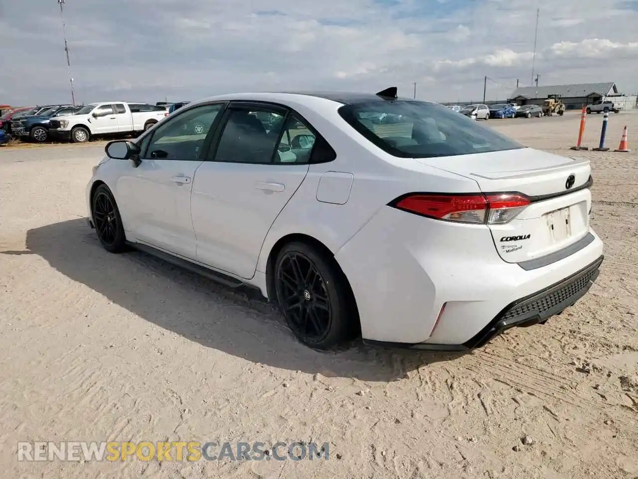 2 Photograph of a damaged car 5YFS4MCE3NP133313 TOYOTA COROLLA 2022