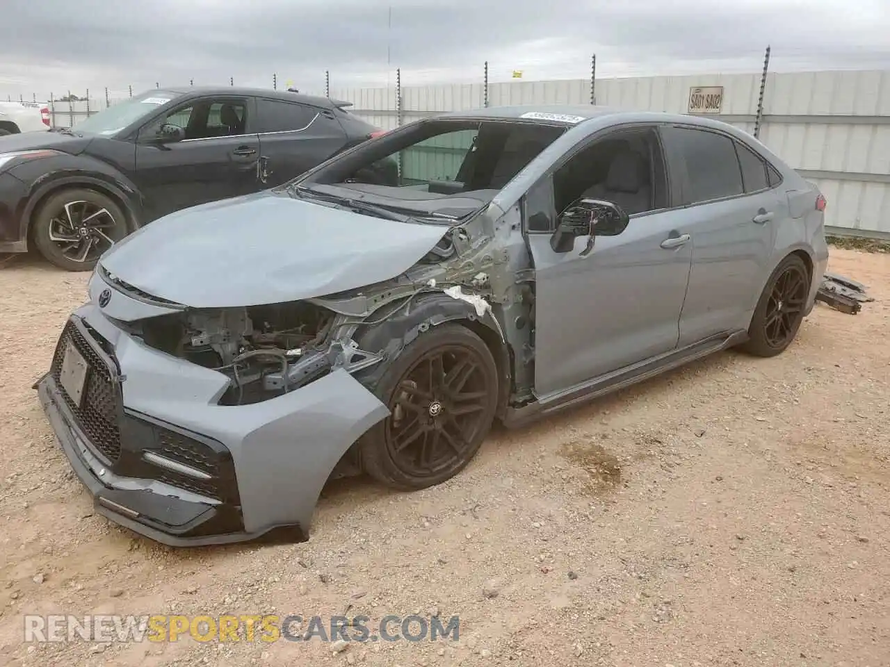 1 Photograph of a damaged car 5YFS4MCE3NP135675 TOYOTA COROLLA 2022