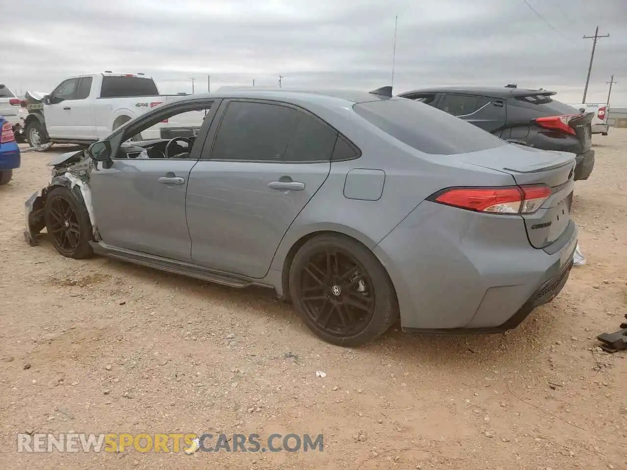 2 Photograph of a damaged car 5YFS4MCE3NP135675 TOYOTA COROLLA 2022
