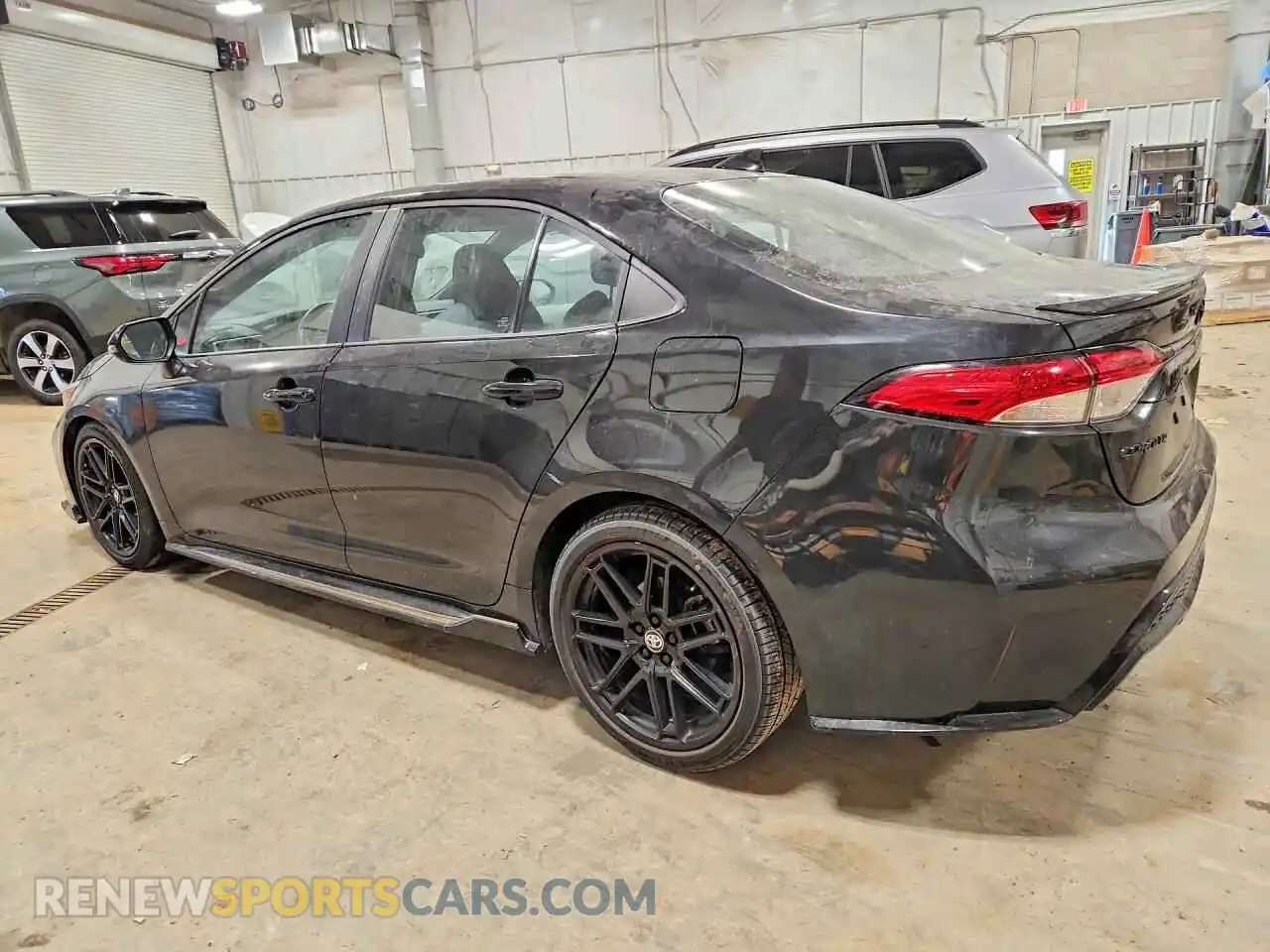 2 Photograph of a damaged car 5YFS4MCE3NP136941 TOYOTA COROLLA 2022