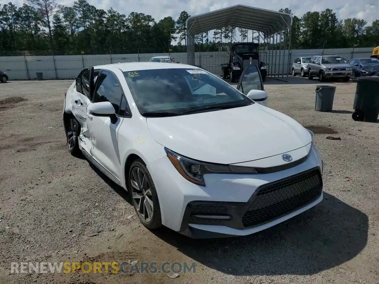 1 Photograph of a damaged car 5YFS4MCE4NP105956 TOYOTA COROLLA 2022