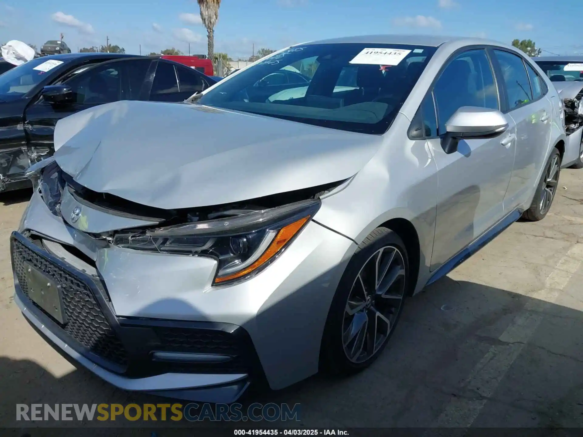2 Photograph of a damaged car 5YFS4MCE4NP111238 TOYOTA COROLLA 2022