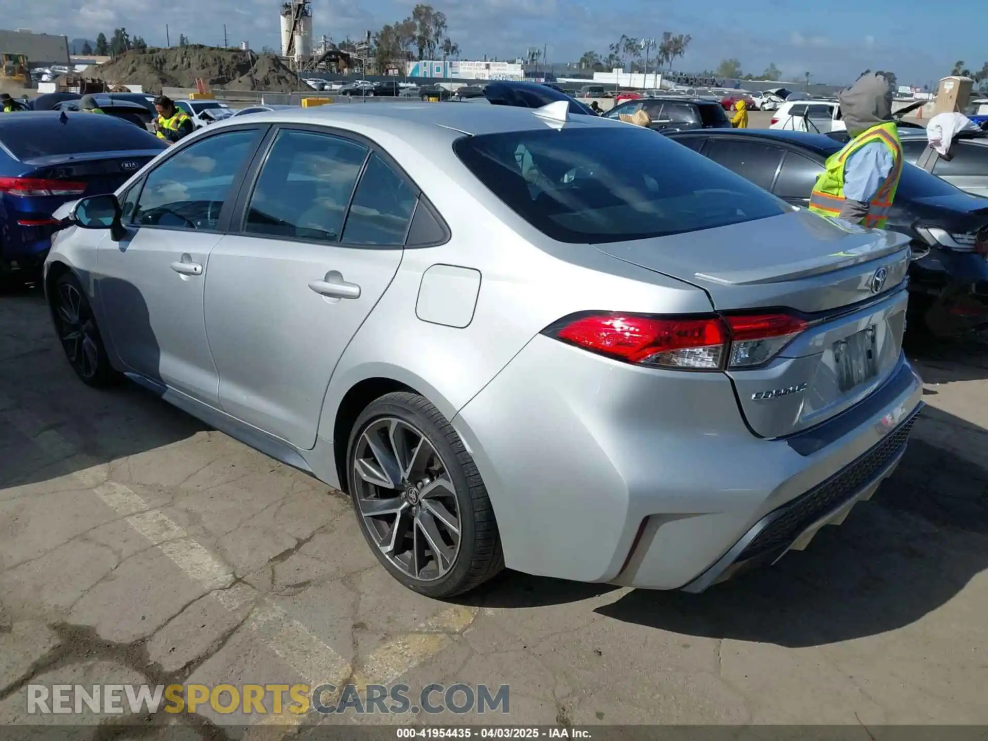 3 Photograph of a damaged car 5YFS4MCE4NP111238 TOYOTA COROLLA 2022