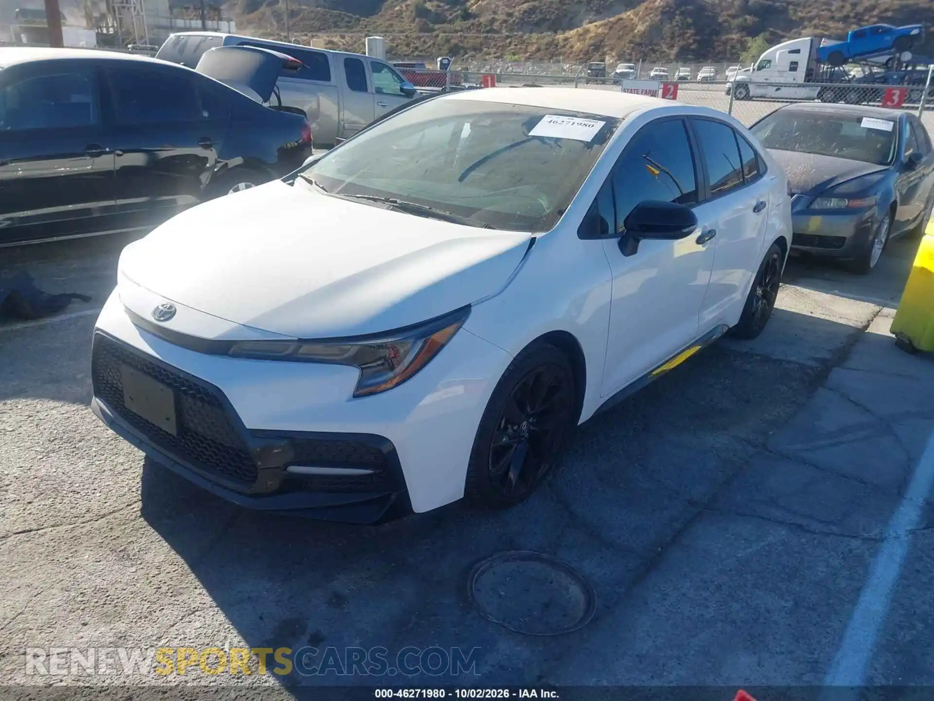 2 Photograph of a damaged car 5YFS4MCE4NP111952 TOYOTA COROLLA 2022